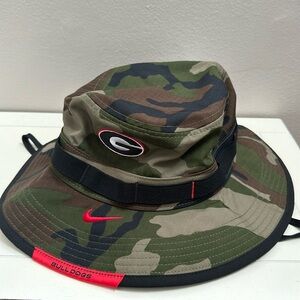 Kids Large/XL Georgia bulldogs bucket hat